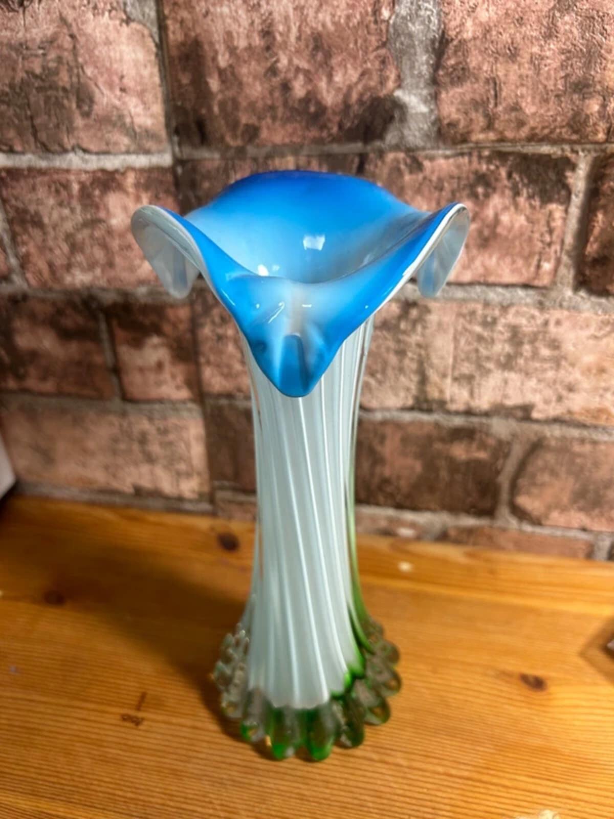 1920's Pontil Vintage Vase
