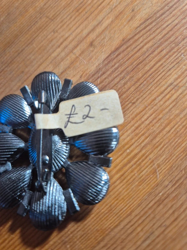 Brooche