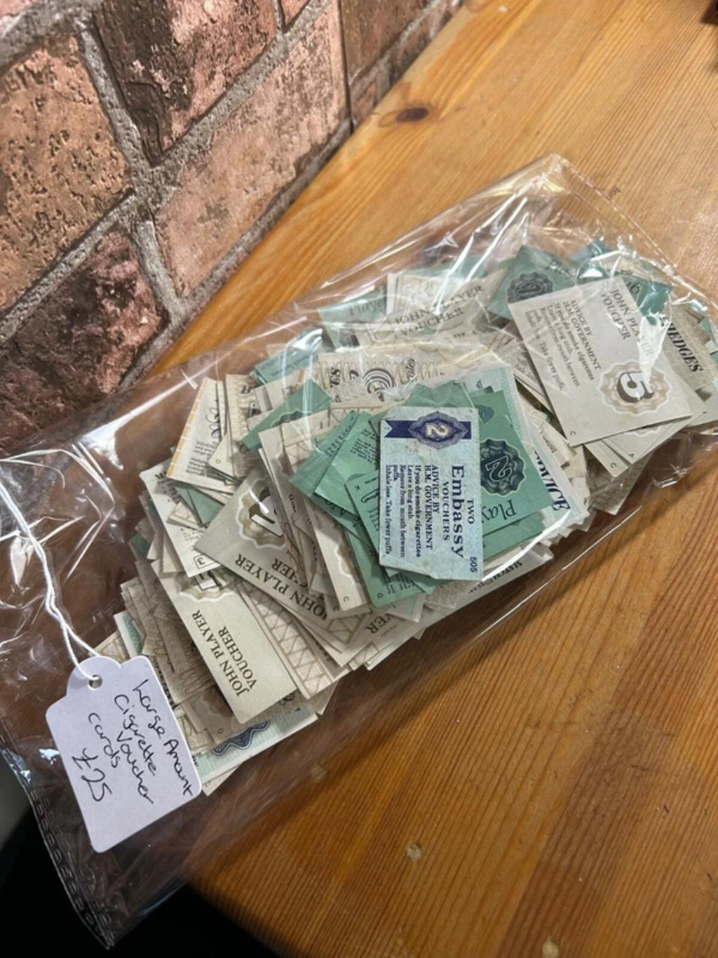 Large Bundle of Vintage Collectible Cigarette Cards