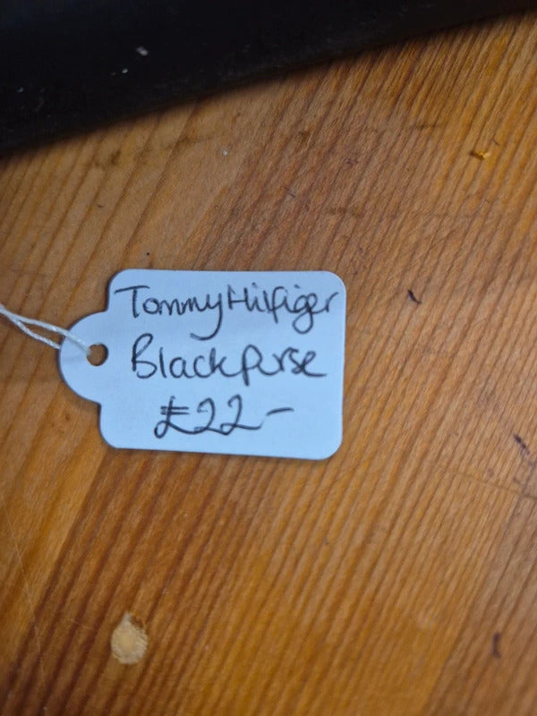 Tommy Hilfiger purse