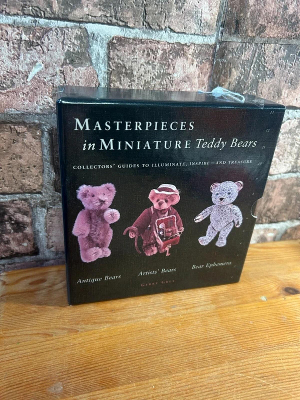 Masterpieces in Miniature: Teddy Bears Books