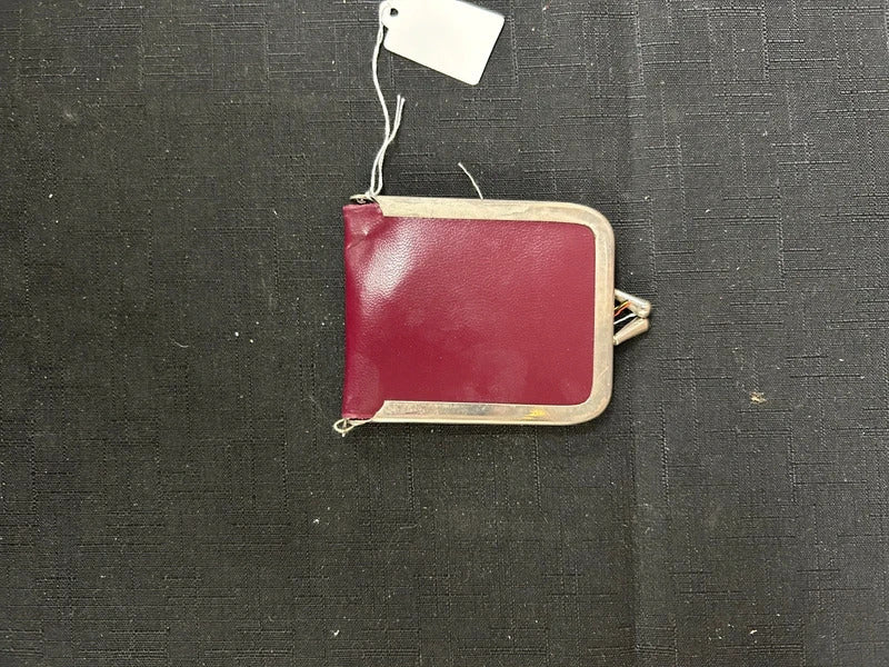 Small Vintage Sewing Kit