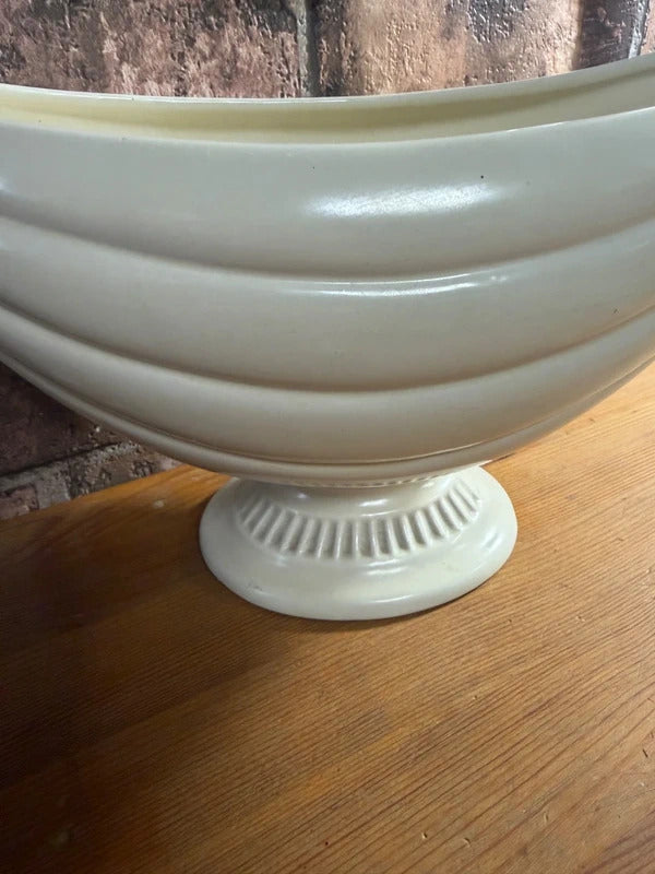 Dartmouth Pottery Cream Oval Vase