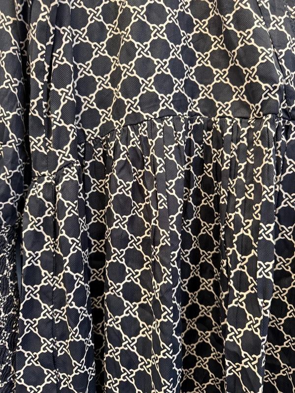 Culture CuChaina Long Navy/Cream Dress - Size XL