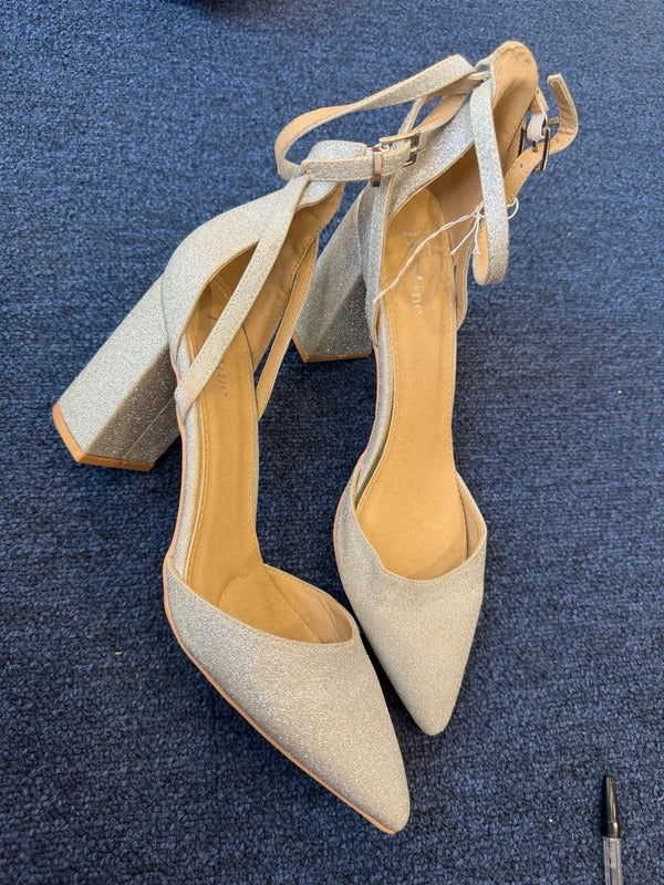 Be Mine Silver Heels - Size 6