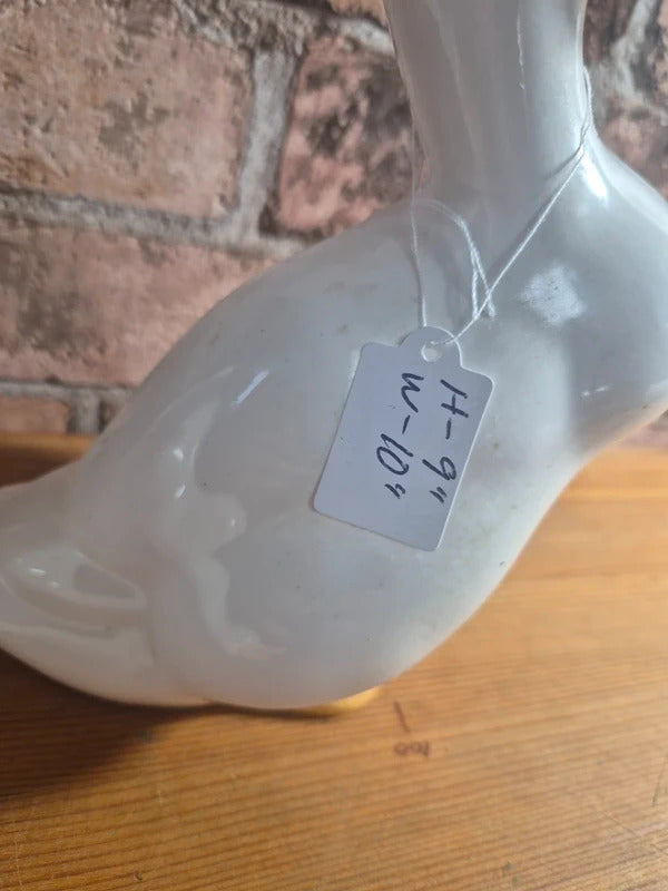 Vintage Pair of ceramic ducks