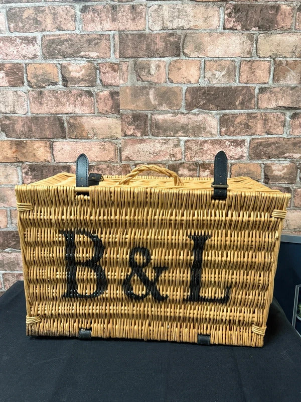 Bakers & Larners Wicker Picnic Basket