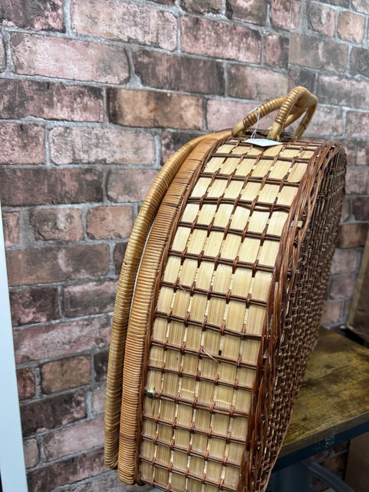 Picnic Basket Hamper Set