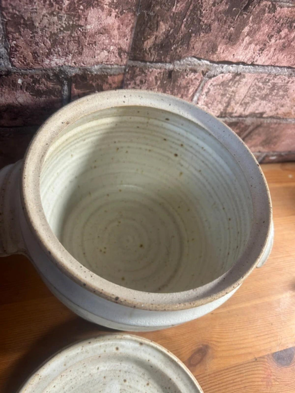 Stoneware Cream Casserole/Serving Dish with Lid