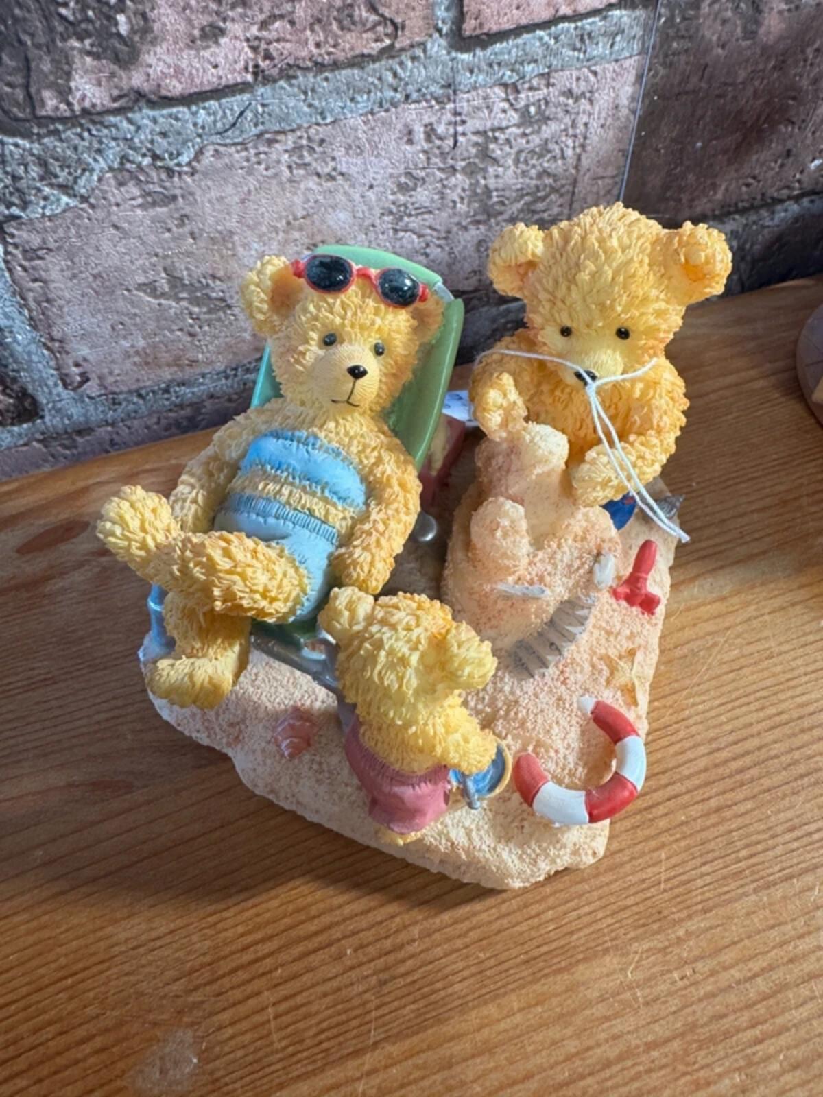 Loveable Teddies by Avon Holiday