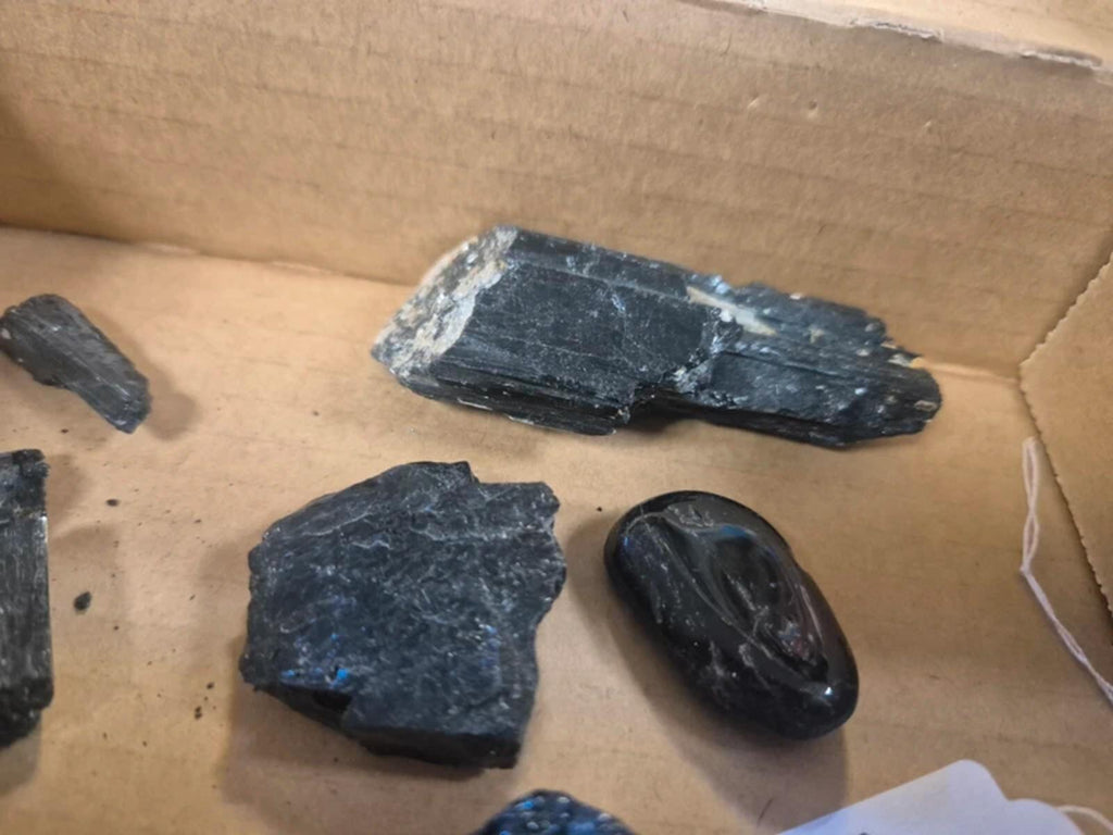 Black tourmaline bundle
