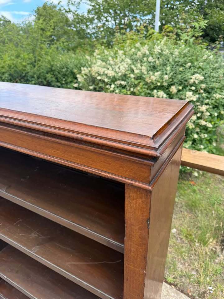 Antique Mahogany Bookcase/Display Cabinet