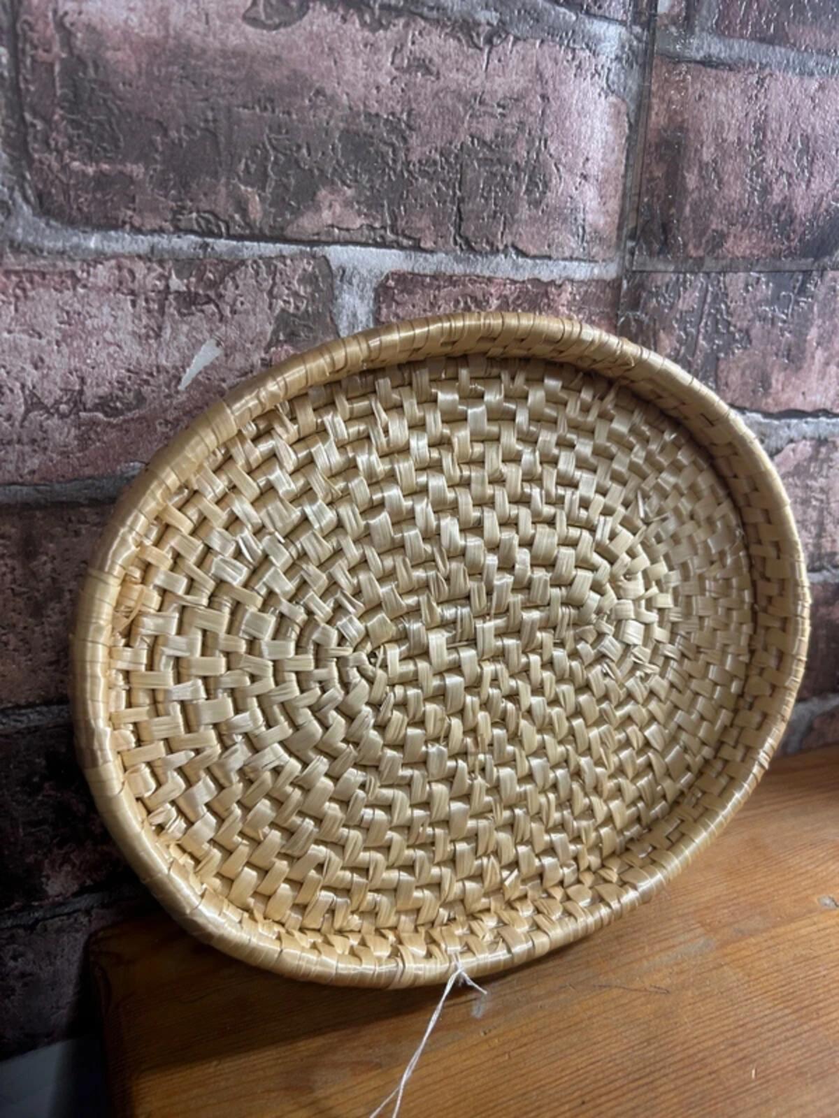 Wicker Tray