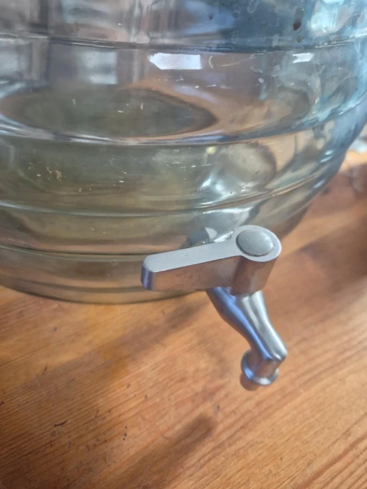 Glass Verre Beehive Style Drinks Jar with Tap