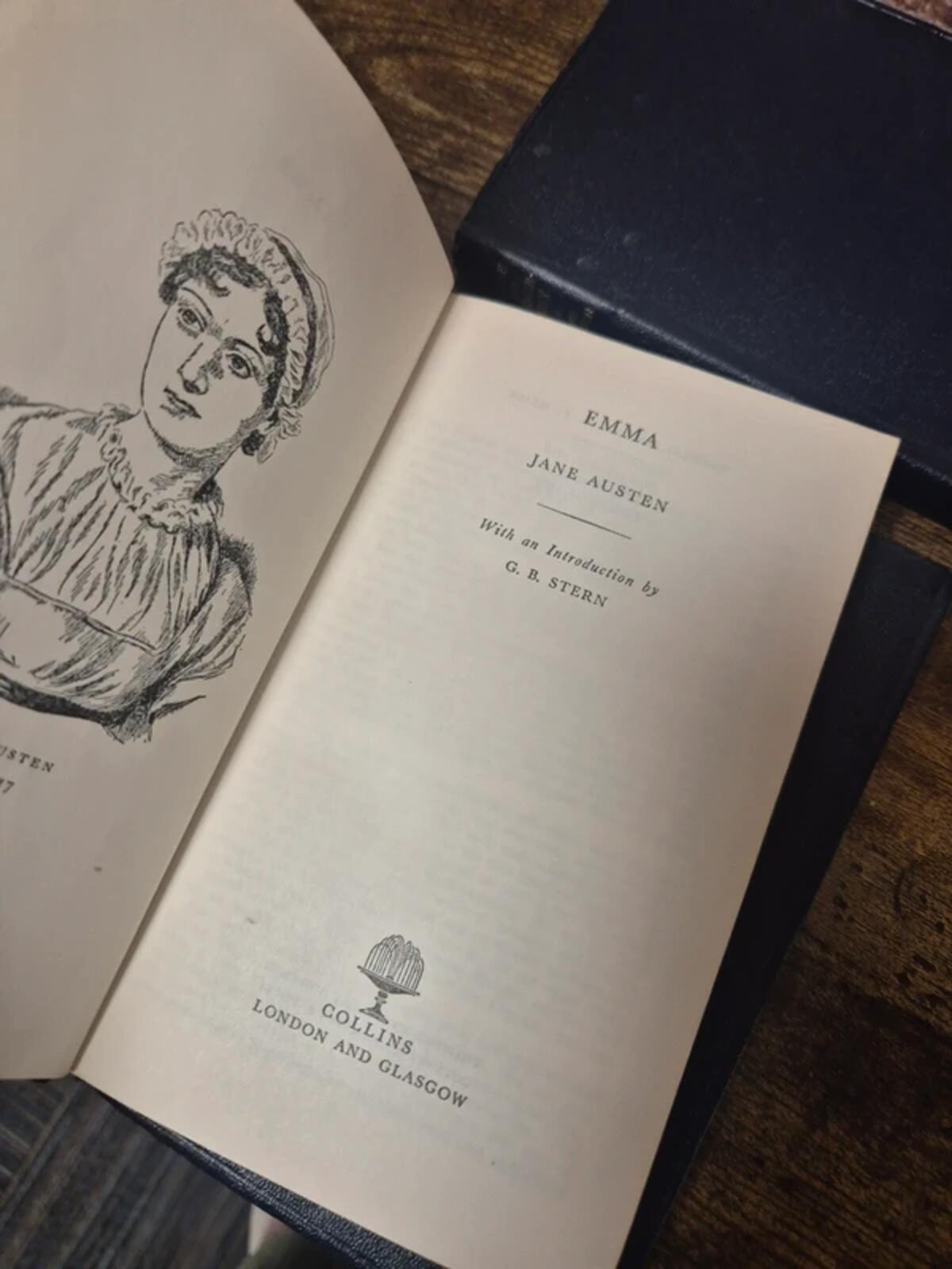 Collins Charles Dickens Vintage Books x 3
