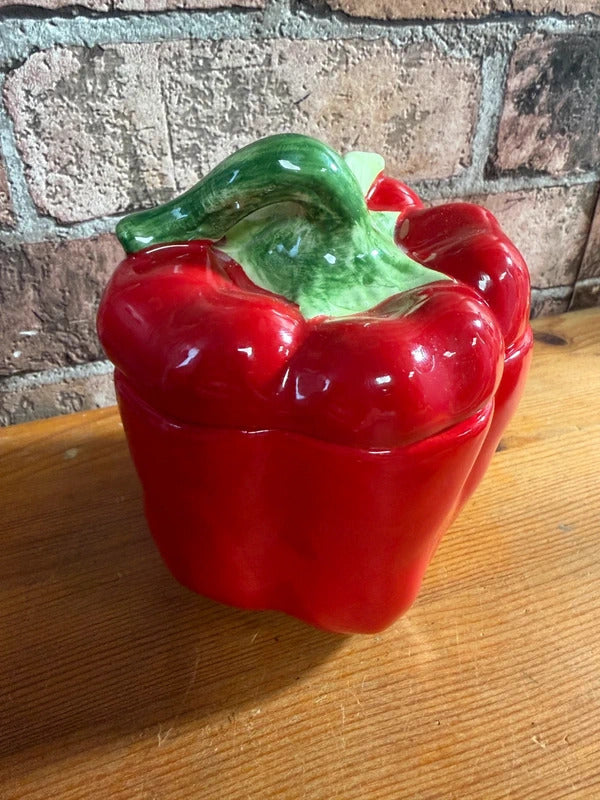 Gisela Graham Ceramic Pepper Pot