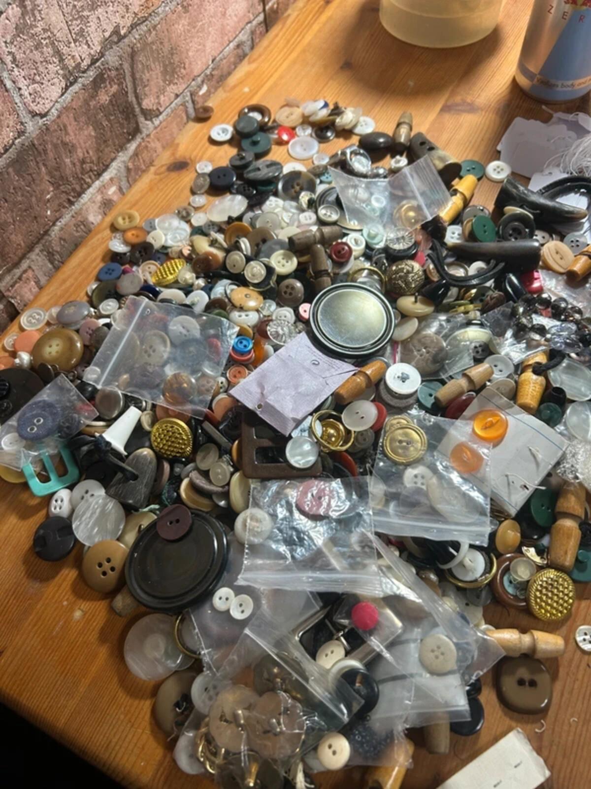 Large Bundle of Vintage Buttons