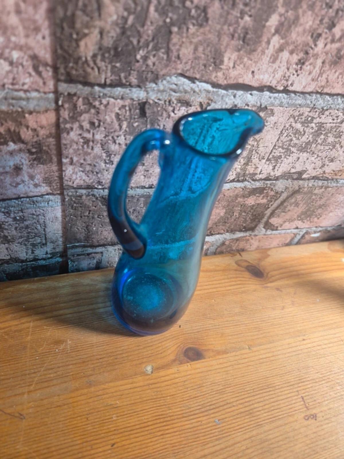 Blue stem jug