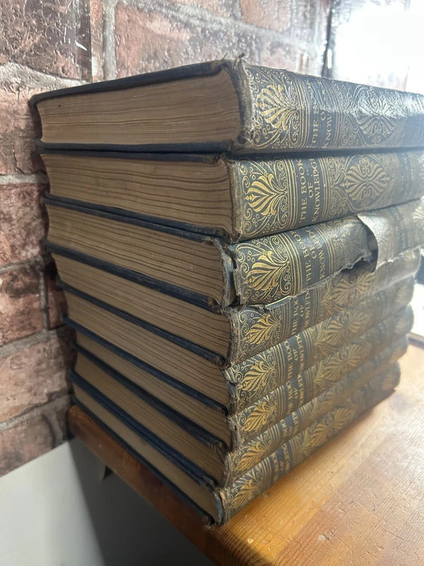 Complete Set of Cassells Book of Knowledge x 8