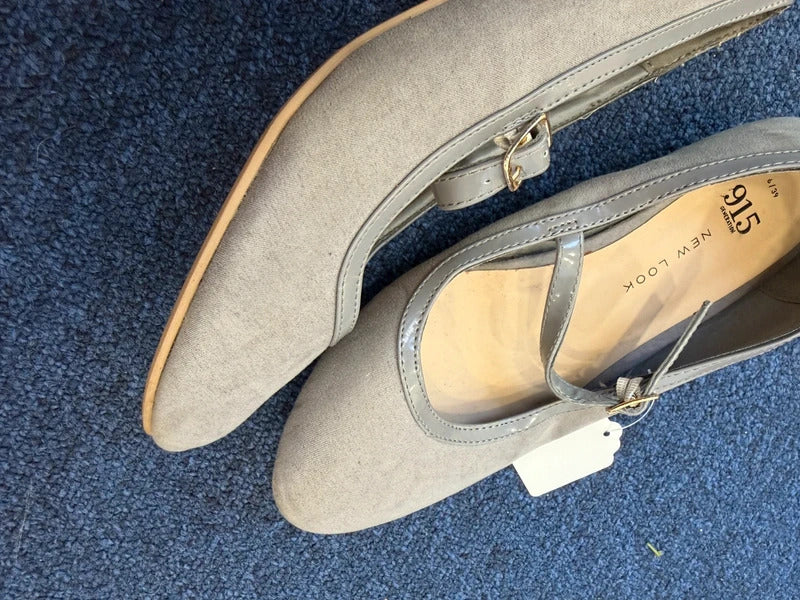 New Look 925 Generation Grey Shoes - Size 6 UK