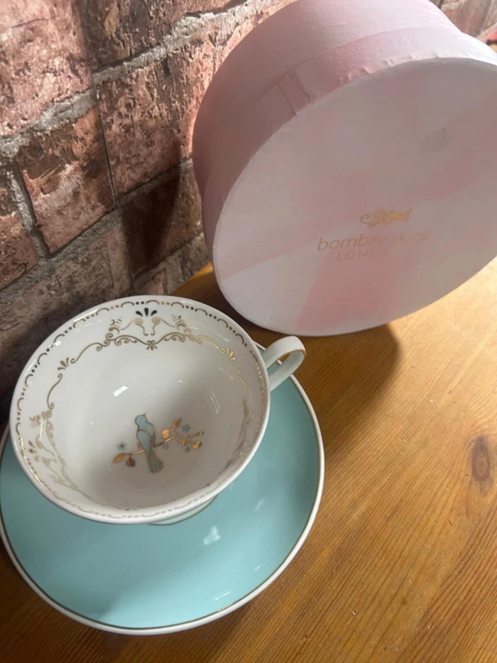Bombay Duck Darcy Bird Cup and Saucer Set