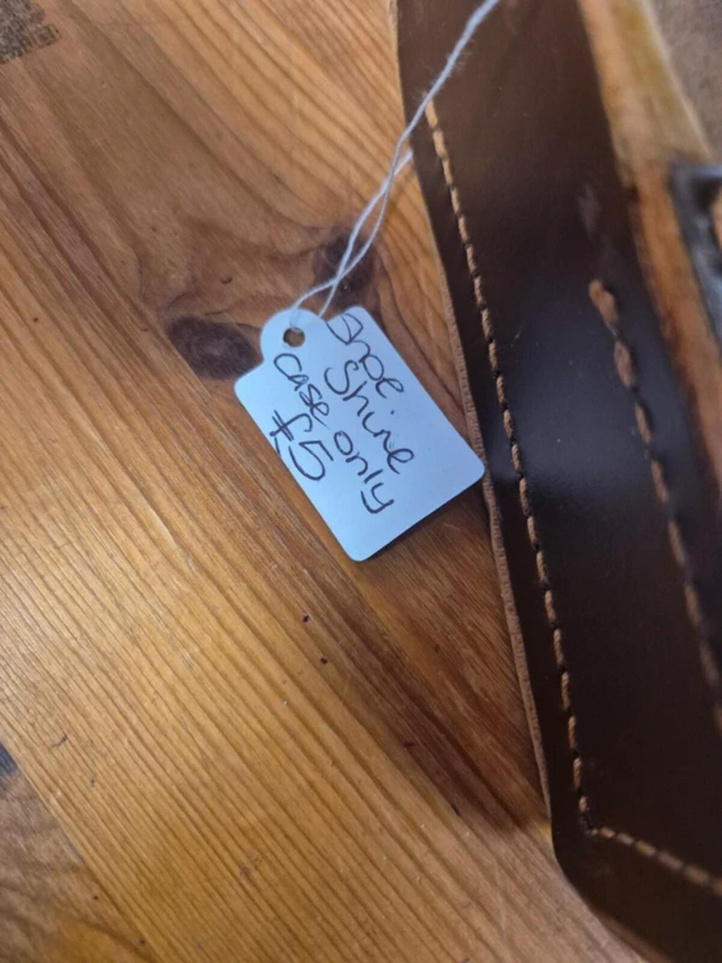 Shoe shine - case only