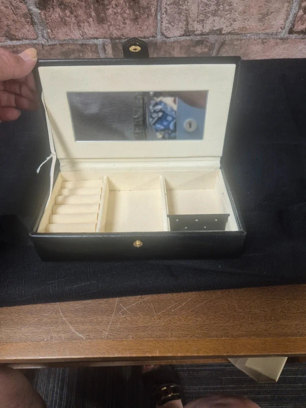 Faux leather jewellery box