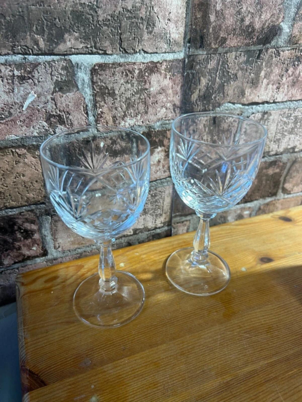Pair of Boxed Royal Albert Crystal Glasses