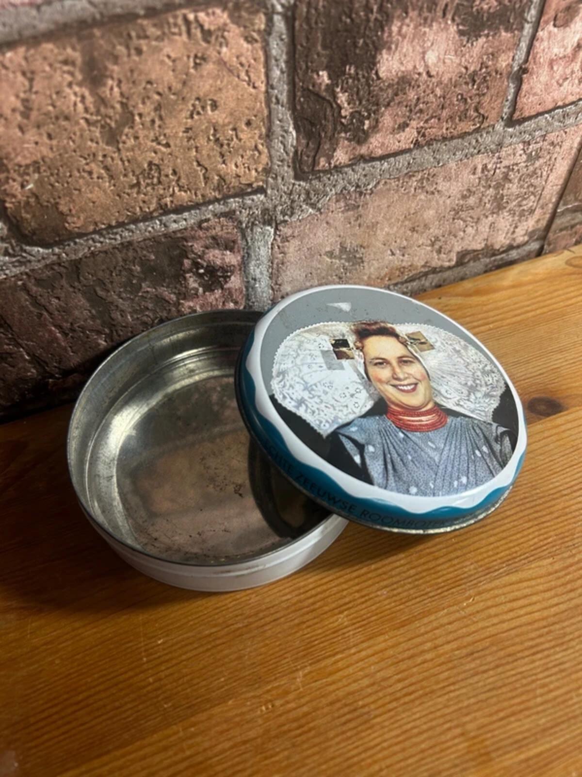 Vintage Dutch Metal Sweet Tin