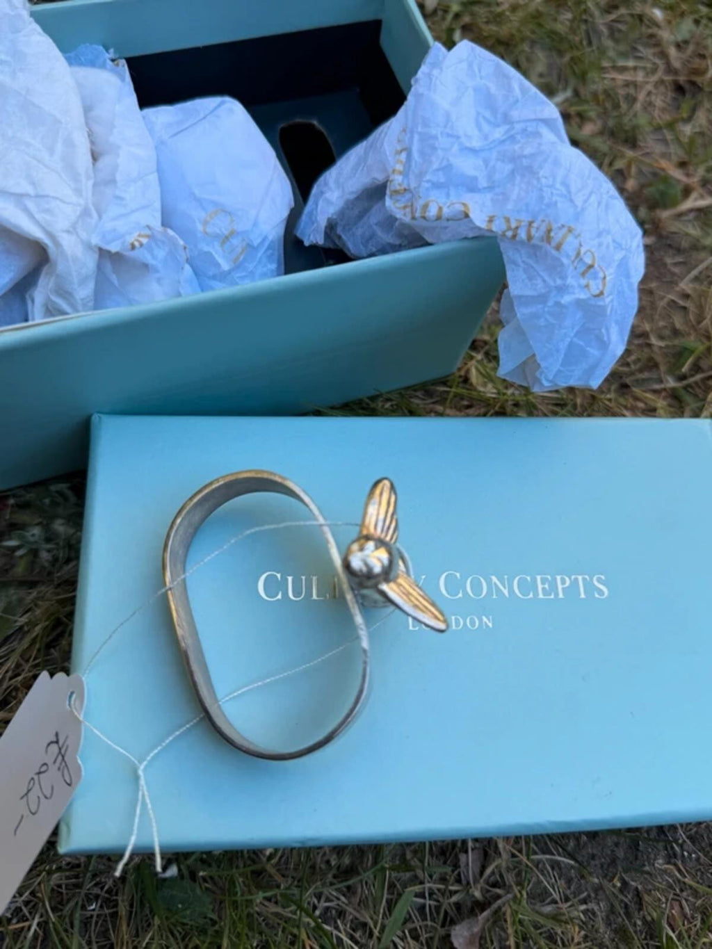 Culinary Concepts Bee Napkin Rings x4