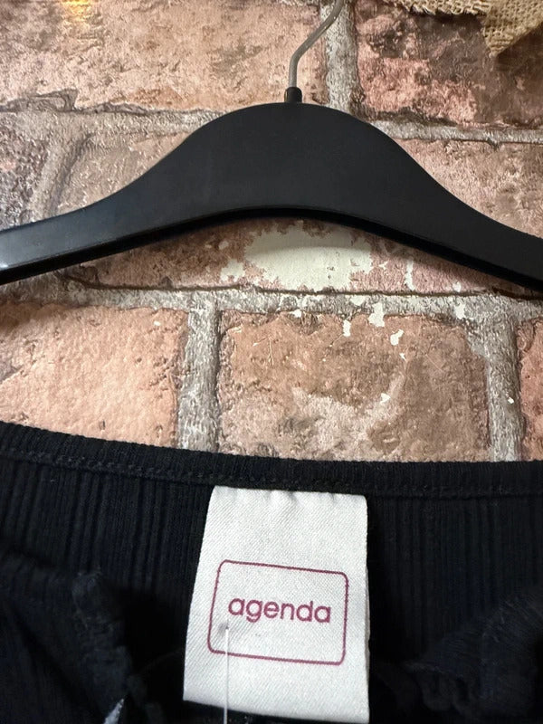 Agenda Black Top - Size 12