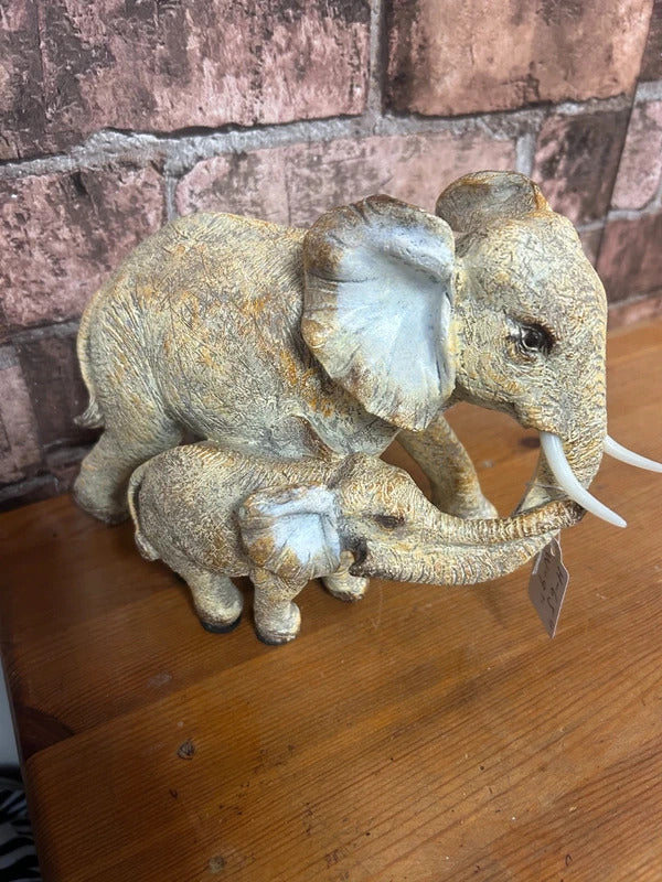 Lesser and Pavey Elephant and Calf Ornament