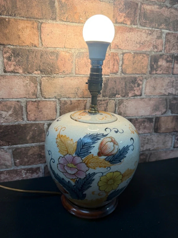 Chinese Ceramic Crackle Glaze Lamp