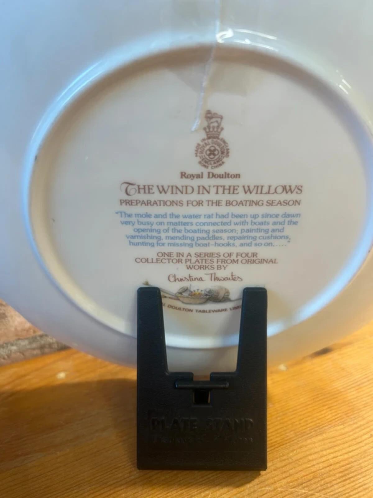 Royal Doulton Wind in The Willows Ornamental Plate