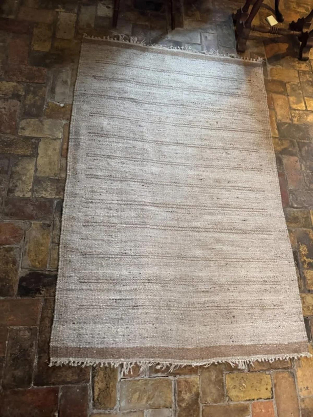 Handmade Wool Pile Beige Colour Rug