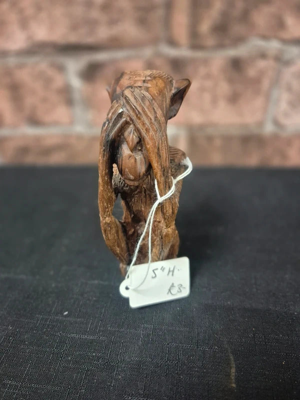 African 'no see' money ornament
