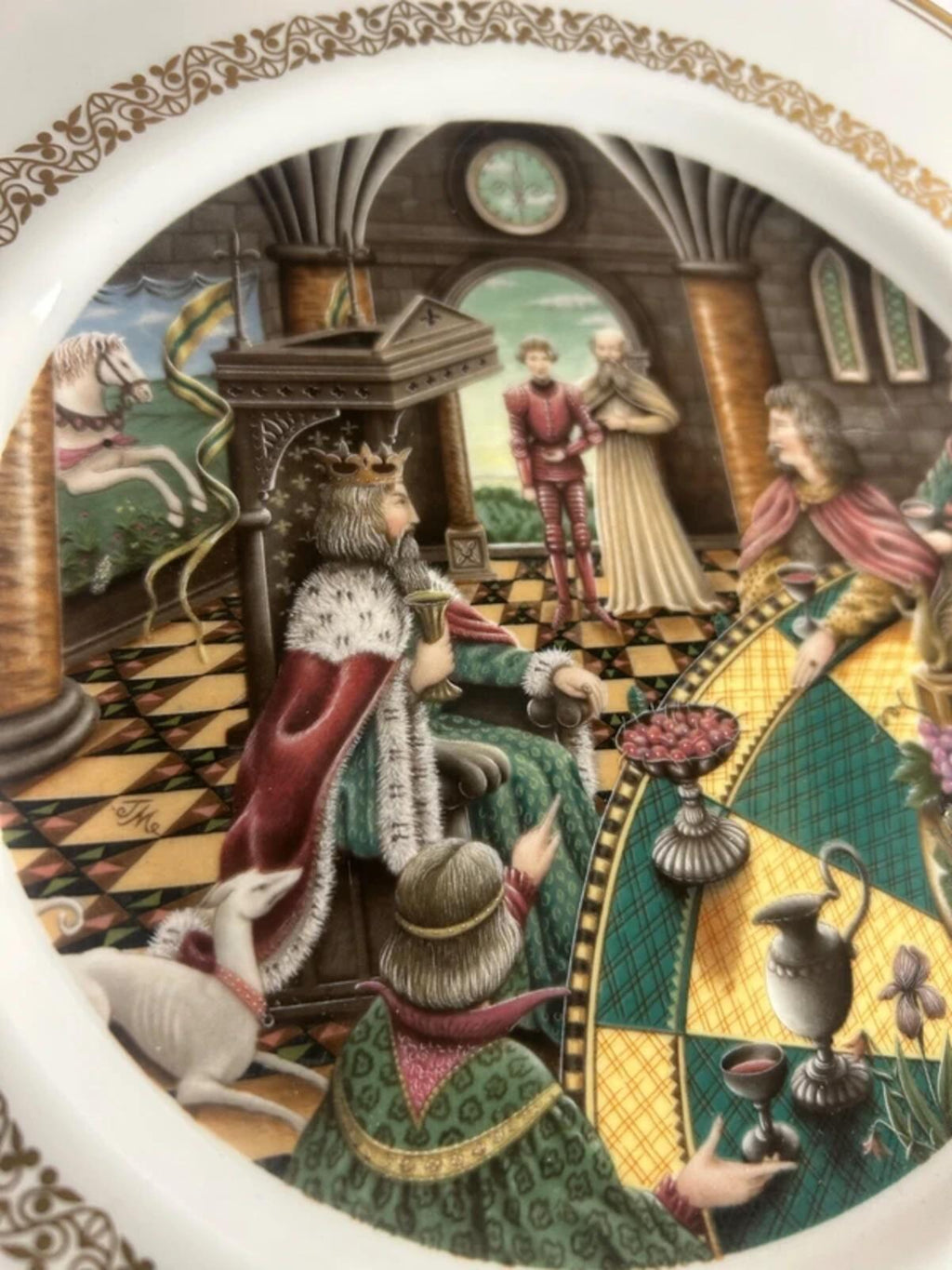 Royal Worcester Bone China King Arthur Plate