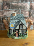 The Village Teapot Co 'The Crown' Vintage Teapot