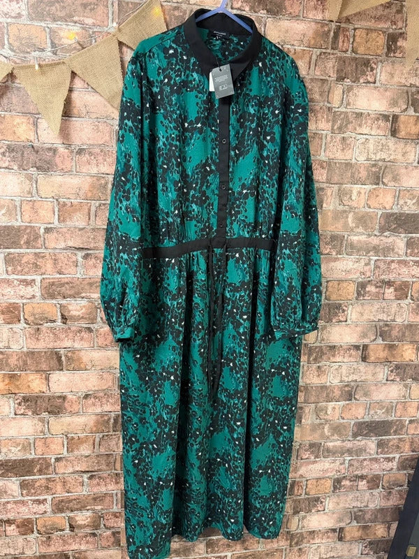 JD Williams Green Leopard Dress - Size 24