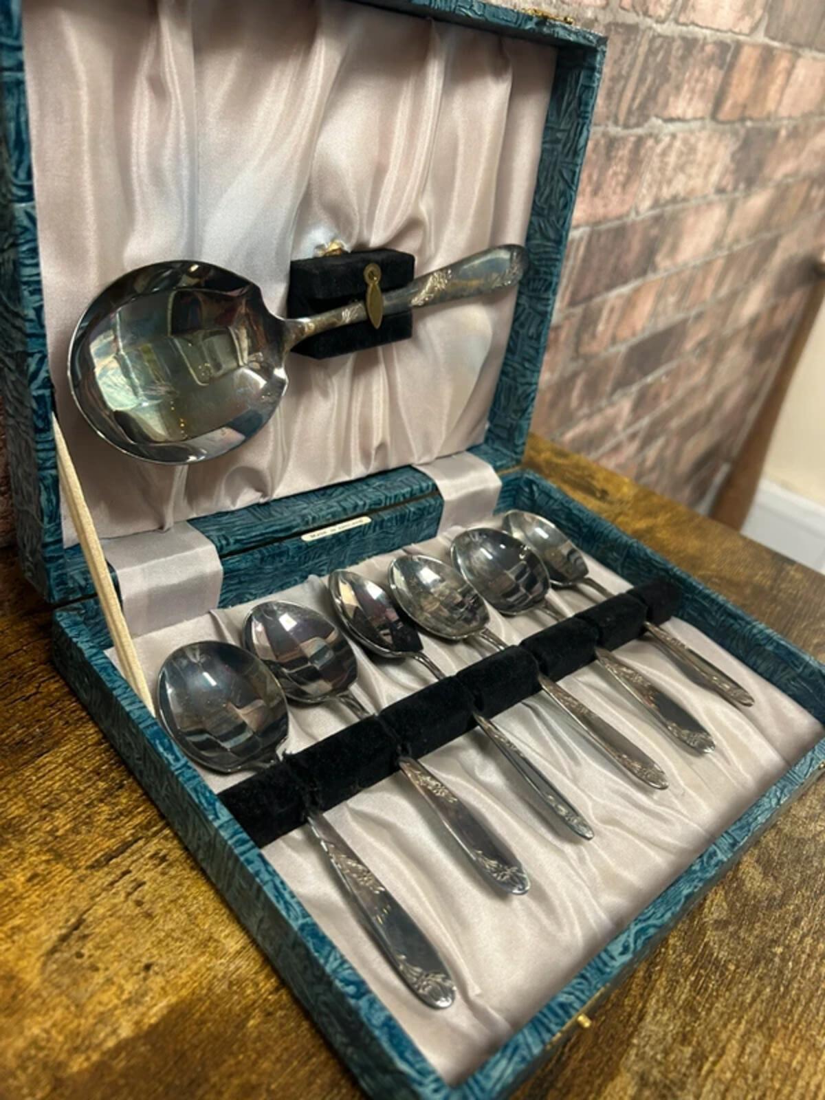 Vintage Made in England Spoon Set