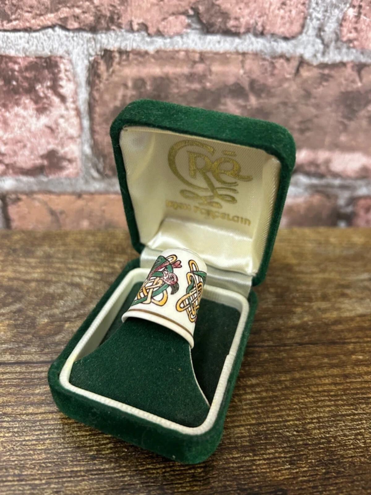 Vintage 1980's Cre Porcelain Thimble in Green Velvet Box