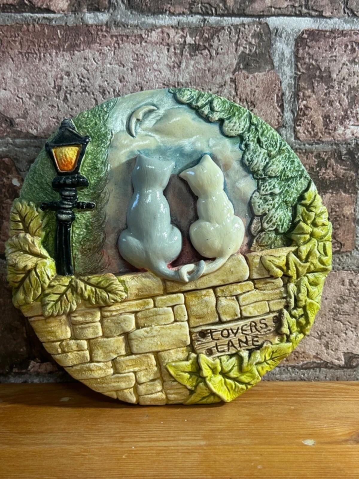 Lovers Lane Vintage Ceramic Cat Wall Hanging