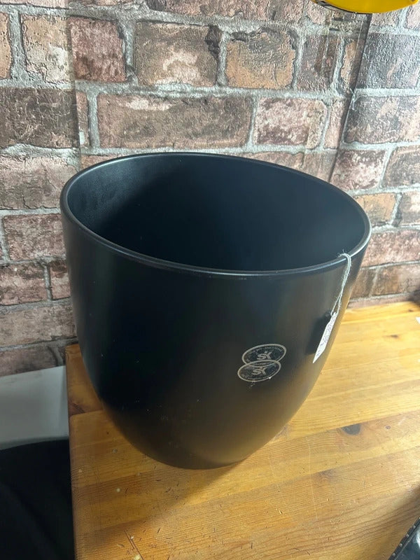 SK German Large Back Planter Pot