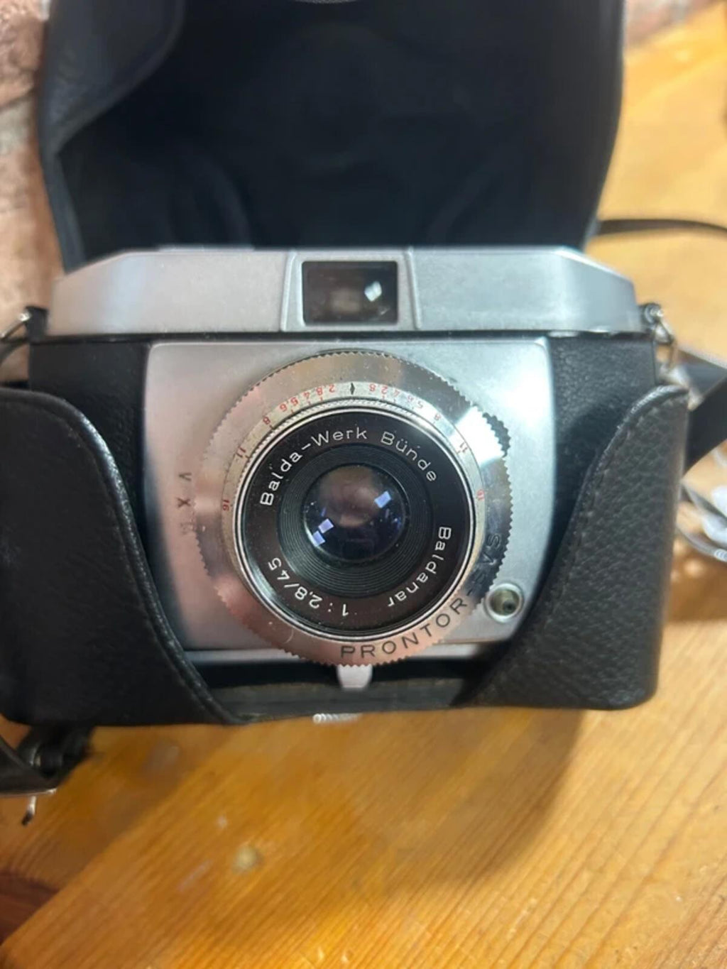 Balda Baldema Camera + Case