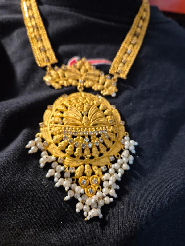 Asian Jewellery set - 24