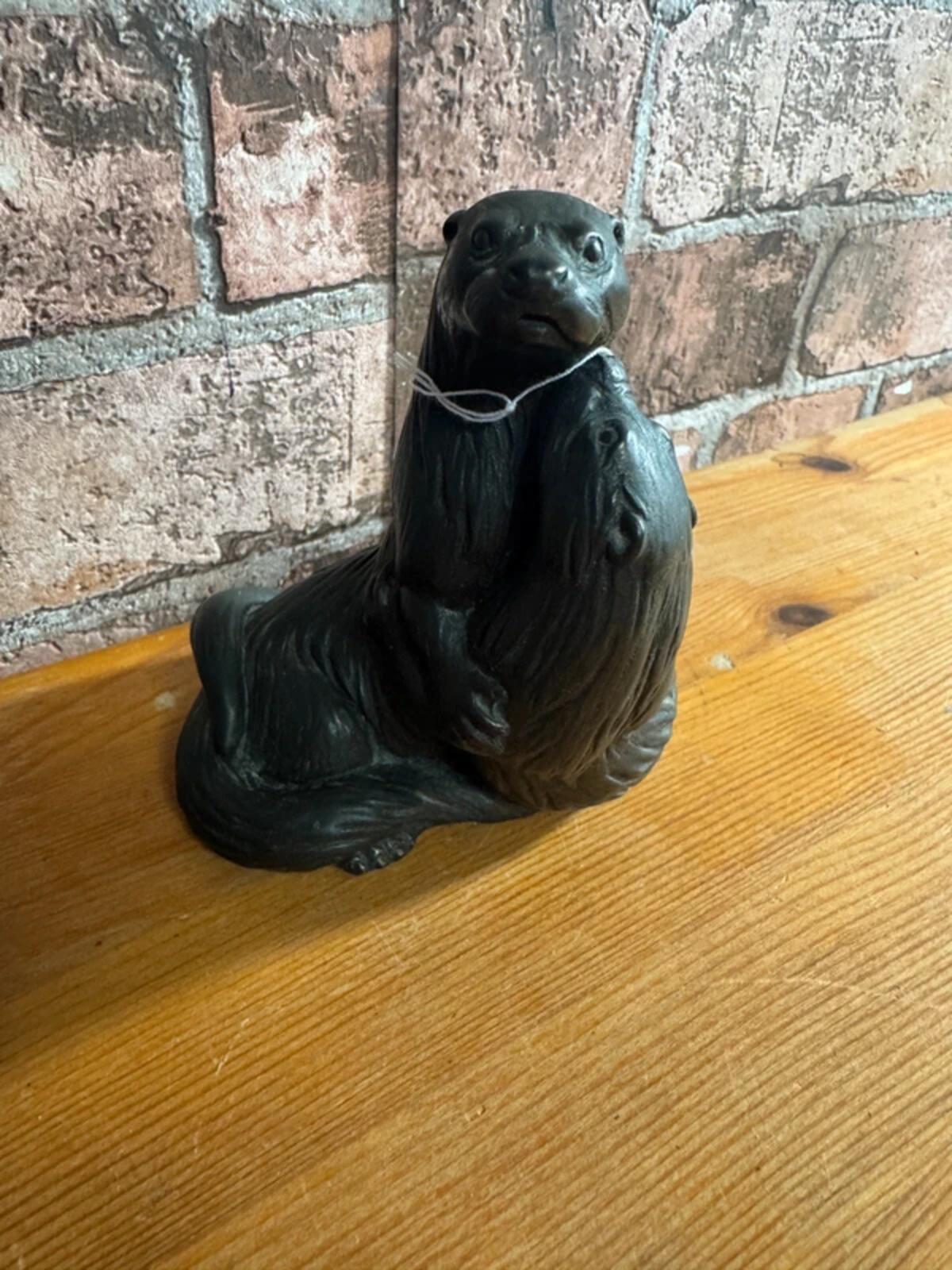 Cold Cast Bronze Look Ornament 'Cuddling Otters'