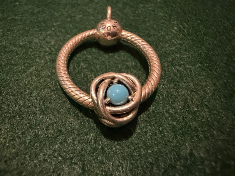 Pandora Moments Pendant