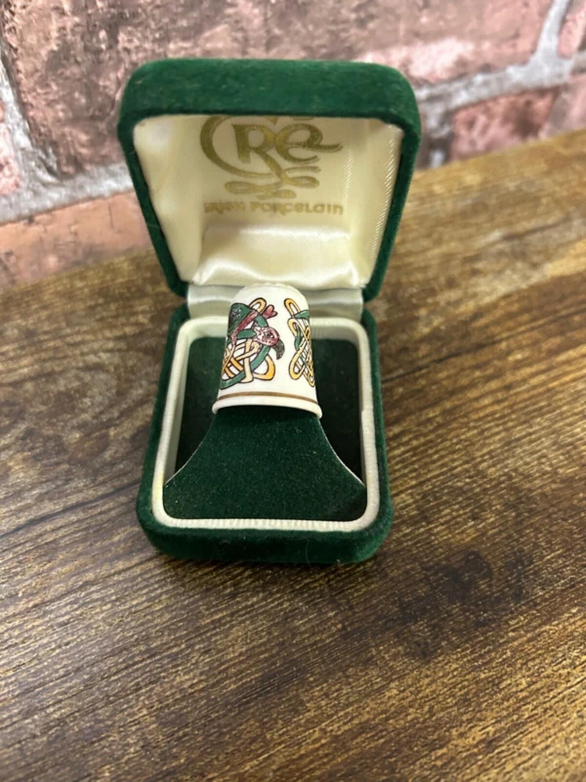 Vintage 1980's Cre Porcelain Thimble in Green Velvet Box
