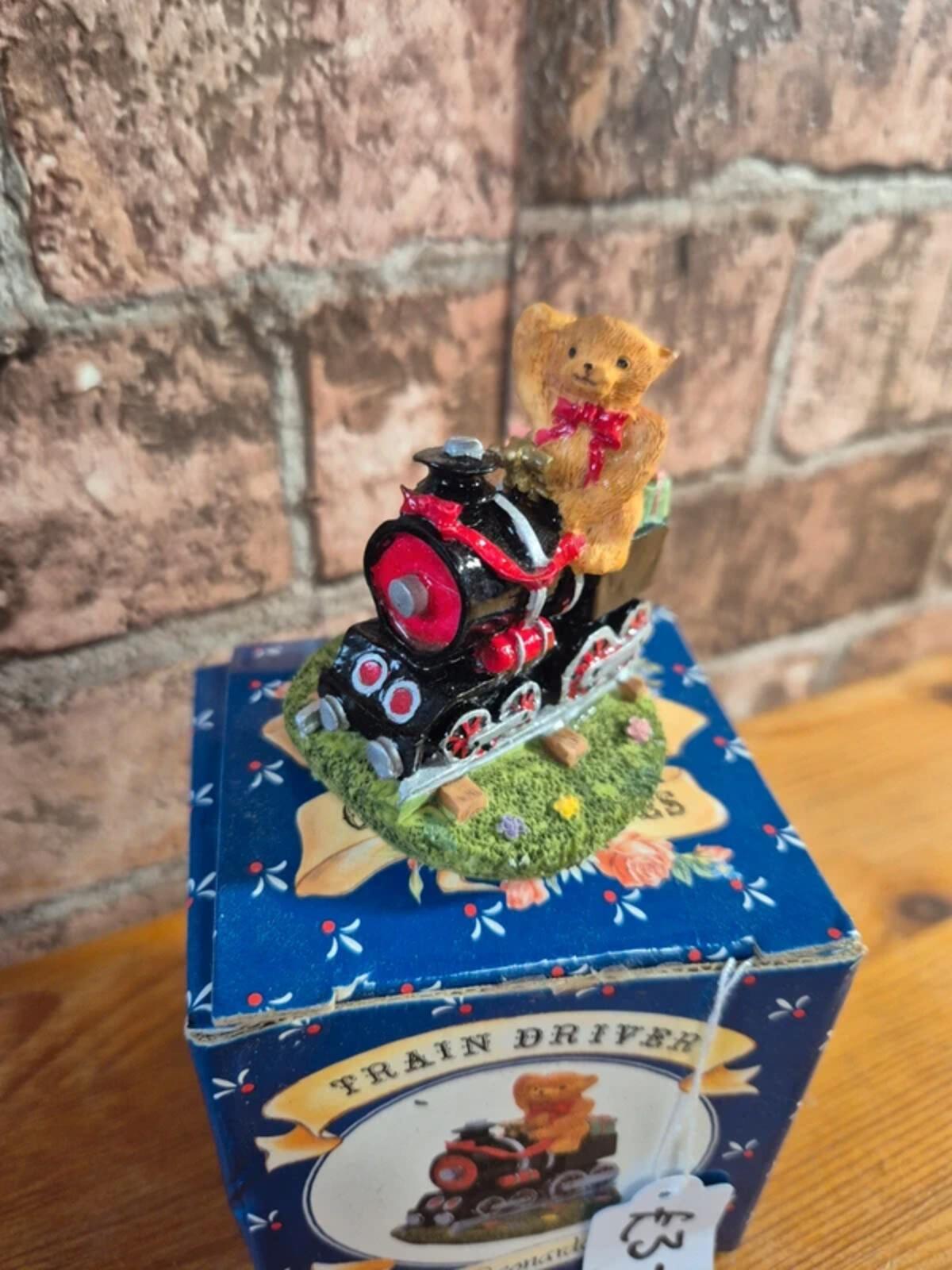 Vintage Leonardo Teddy in Train Ornament