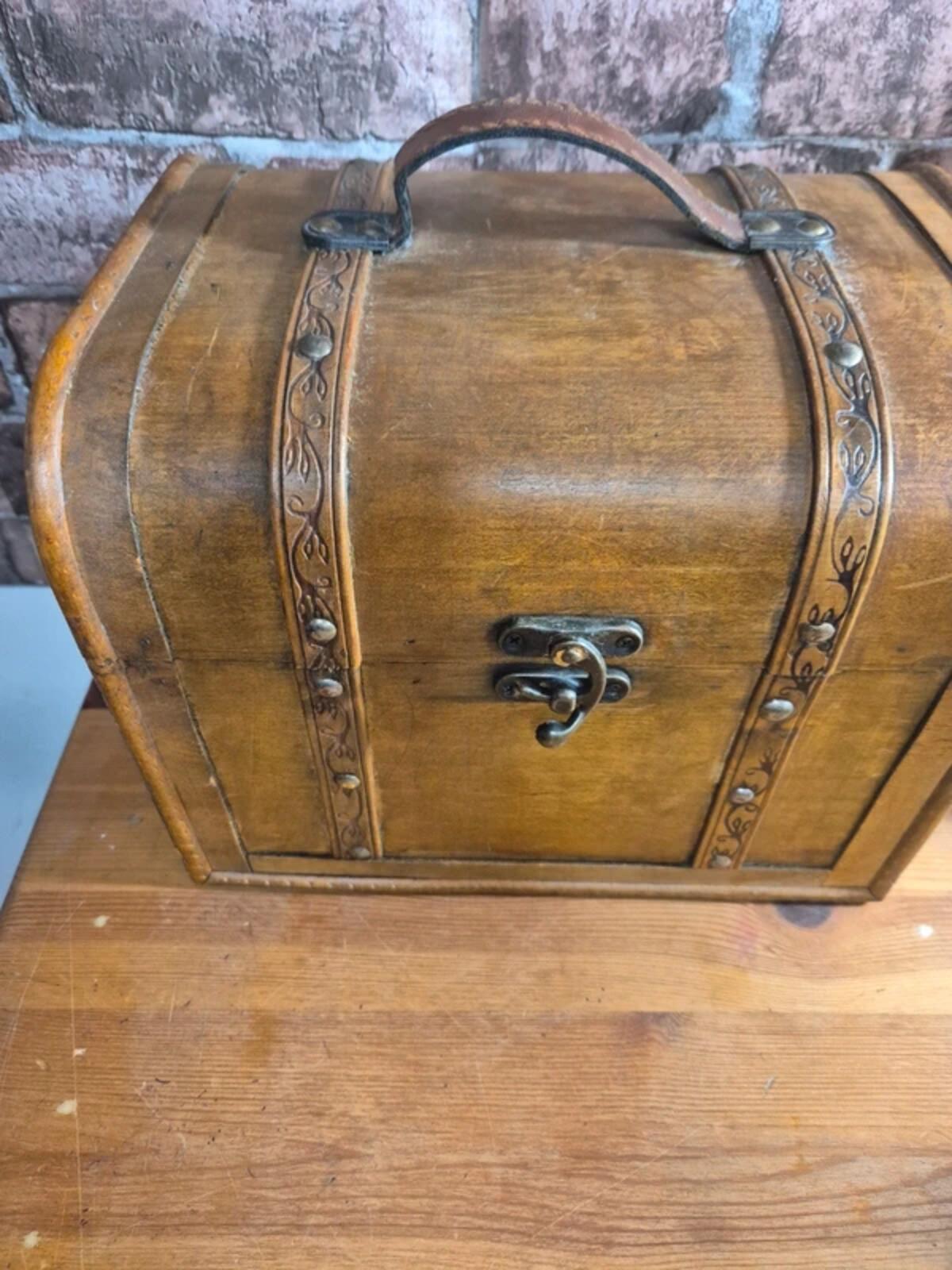 Vintage chest